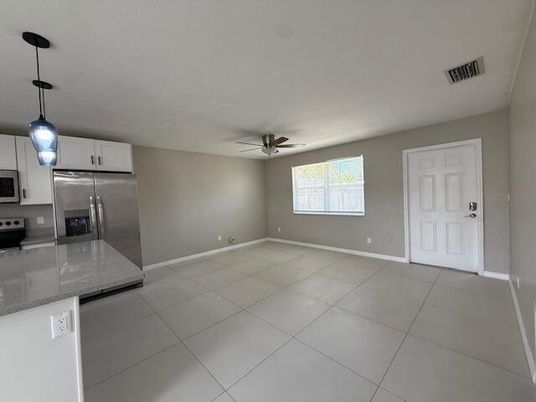 Empty room, Interior, Kitchen, Pendant Lights, Stainless Steel Appliances