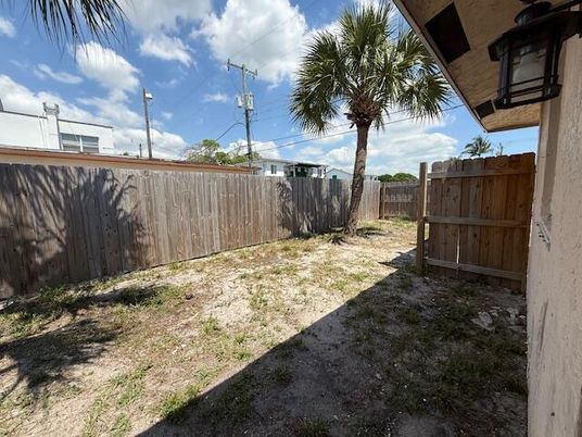 Backyard, Exterior