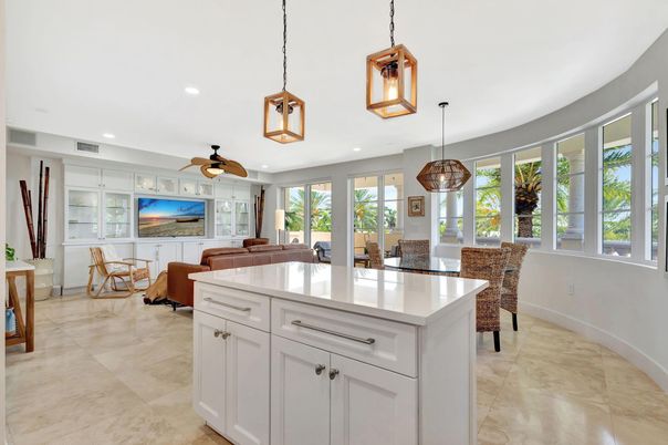 Dining room, Interior, Kitchen, Living room, Pendant Lights, Recessed Lighting