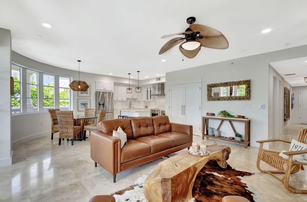 Dining room, Interior, Kitchen, Living room, Pendant Lights, Recessed Lighting, Stainless Steel Appliances