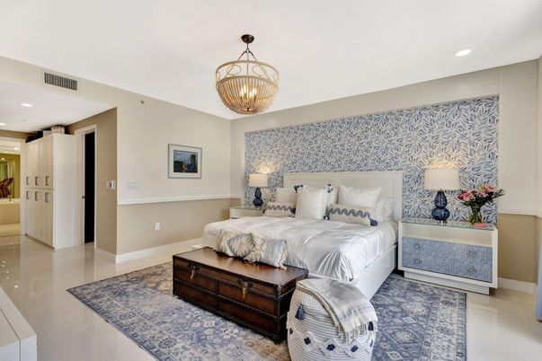 Bedroom, Chandelier, Interior, Recessed Lighting