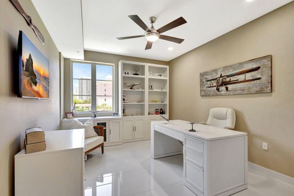 Home Office, Interior, Recessed Lighting