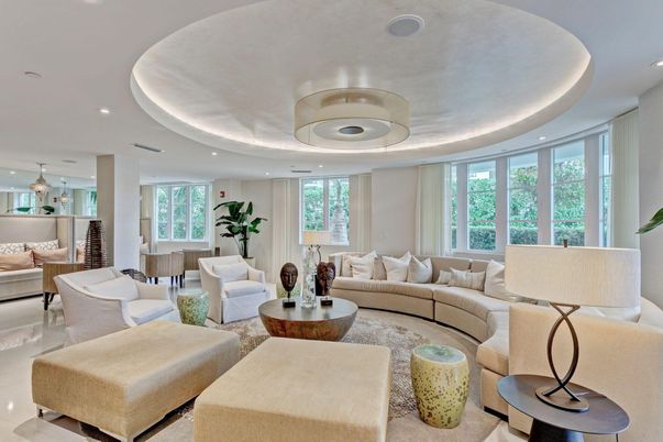 Interior, Living room, Pendant Lights, Recessed Lighting