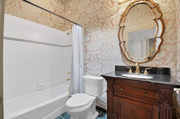 Bathroom, Interior