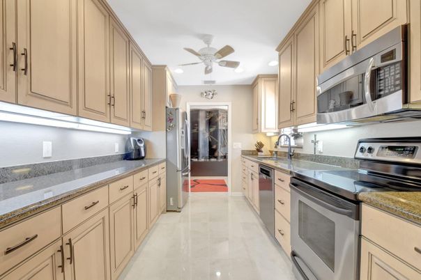 Interior, Kitchen, Recessed Lighting