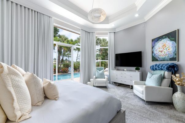 Bedroom, Interior, Pendant Lights, Recessed Lighting, Water