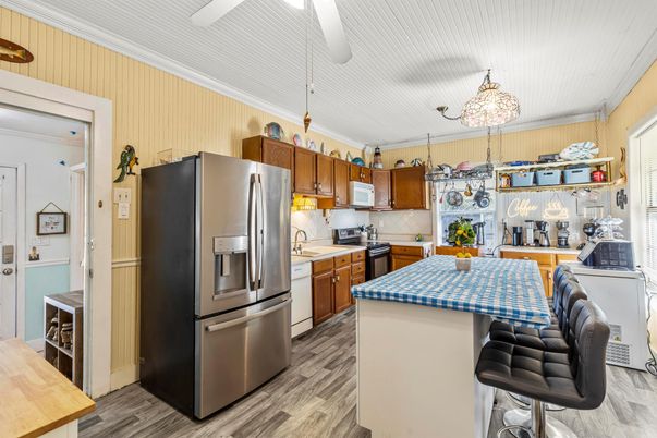 Interior, Kitchen, Wood Texture Flooring