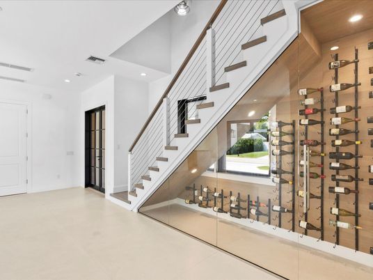Interior, Recessed Lighting, Wine Storage