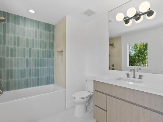 Bathroom, Interior, Recessed Lighting