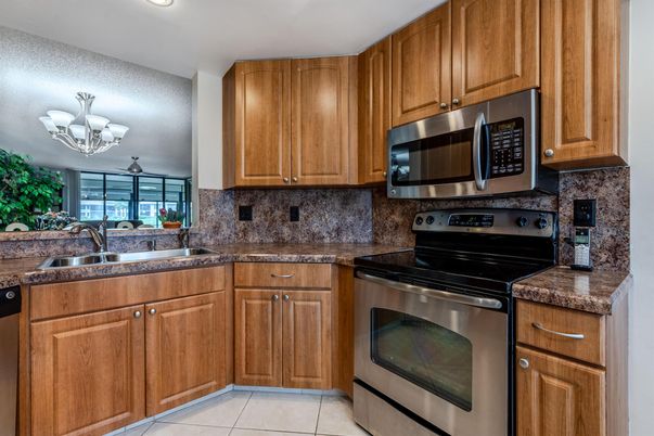 Chandelier, Interior, Kitchen, Recessed Lighting