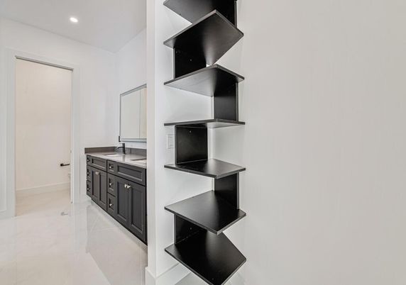 Interior, Recessed Lighting
