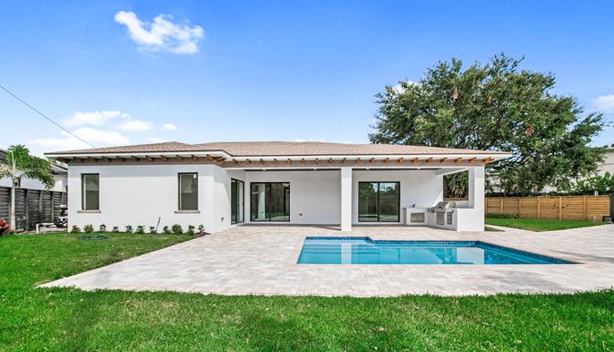 Backyard, Exterior, Pool