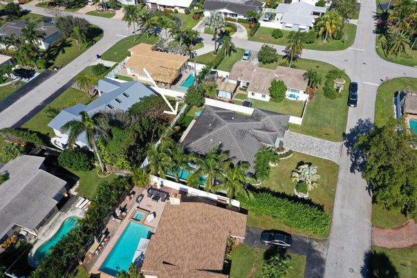 Exterior, Drone