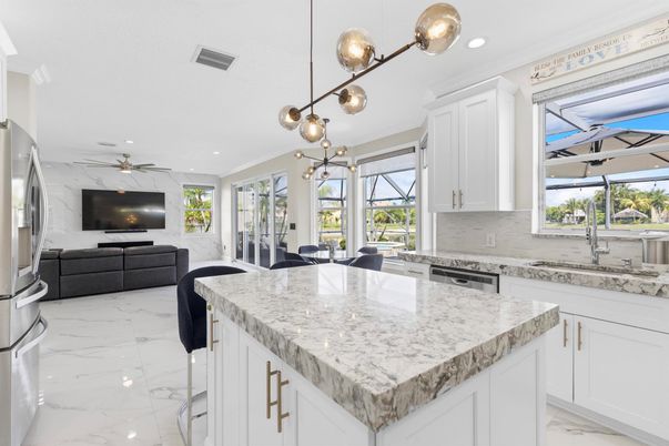 Dining room, Interior, Kitchen, Marble, Pendant Lights, Recessed Lighting, Stainless Steel Appliances
