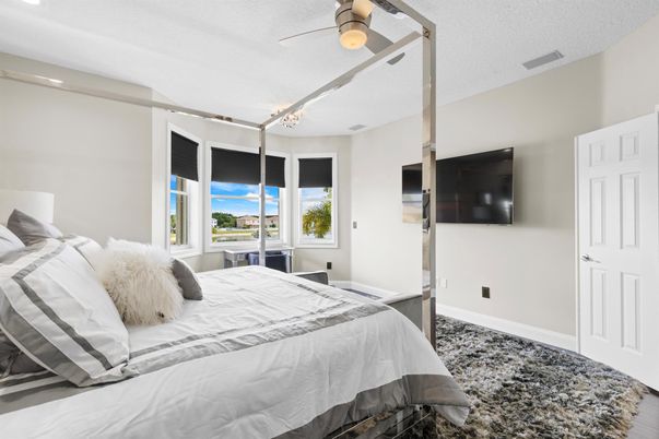 Bedroom, Interior, Water