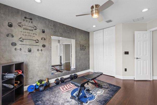 Fitness Equipment, Interior, Recessed Lighting, Wood Texture Flooring