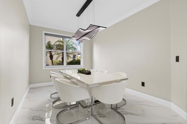 Dining room, Interior, Marble, Pendant Lights