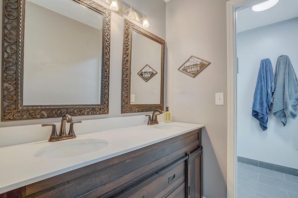 Bathroom, Dual Sink Vanities, Interior