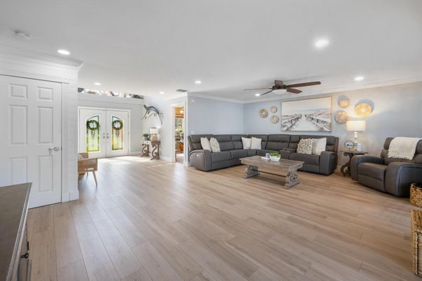 Interior, Living room, Recessed Lighting, Wood Texture Flooring
