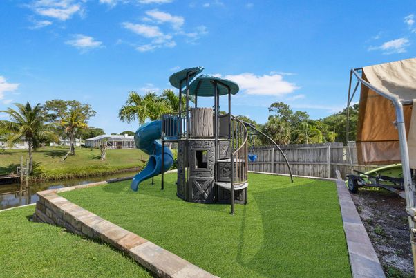 Backyard, Exterior, Playground