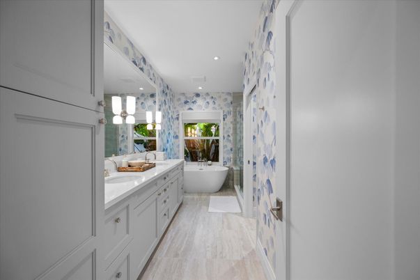 Bathroom, Dual Sink Vanities, Free Standing Baths, Interior, Recessed Lighting