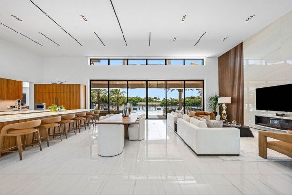 Interior, Kitchen, Living room, Recessed Lighting, Water
