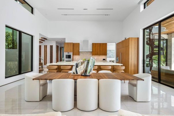 Dining room, Interior, Kitchen, Stainless Steel Appliances