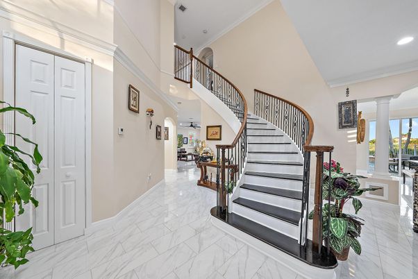 Interior, Marble, Recessed Lighting
