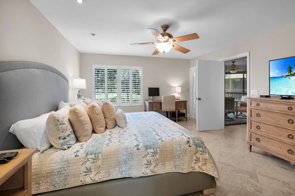 Bedroom, Home Office, Interior, Recessed Lighting