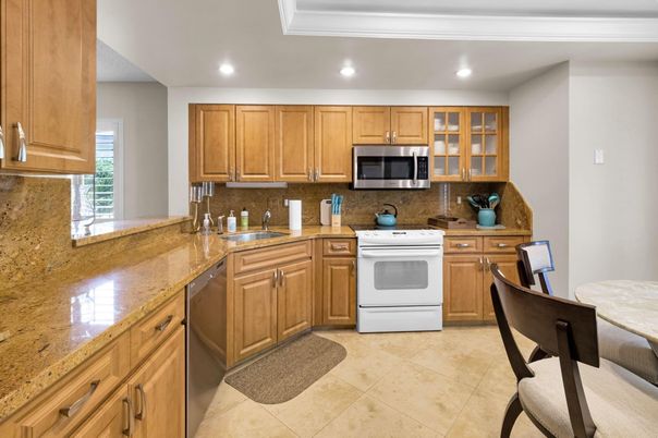 Interior, Kitchen, Recessed Lighting
