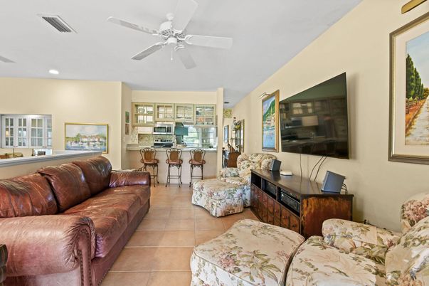 Interior, Kitchen, Living room, Recessed Lighting