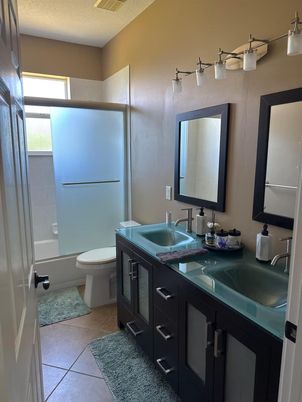 Bathroom, Dual Sink Vanities, Interior