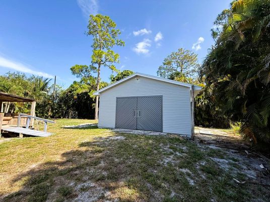 Backyard, Detached Garage, Exterior
