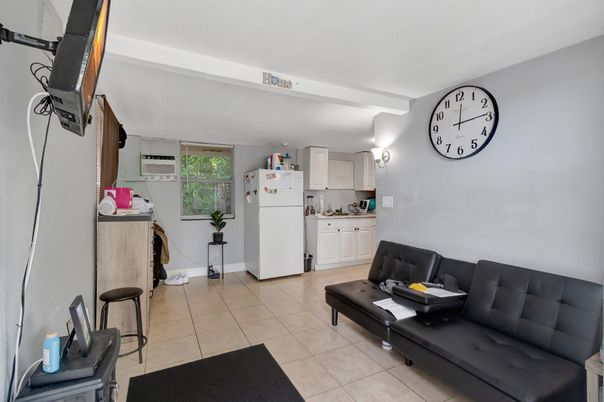Interior, Kitchen, Washer