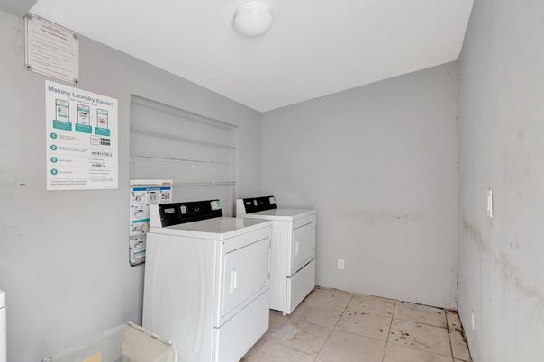Interior, Washer