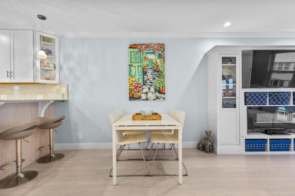 Dining room, Interior, Pendant Lights, Recessed Lighting, Wood Texture Flooring
