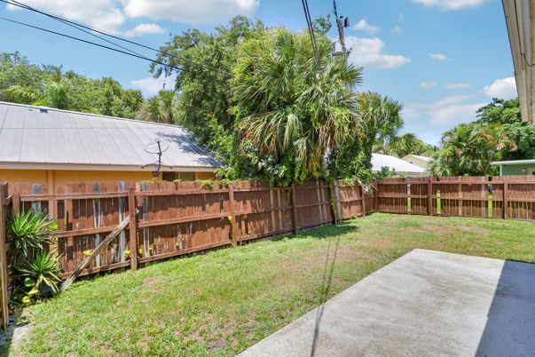 Backyard, Exterior