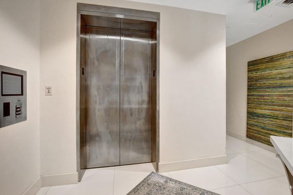 Elevator, Interior