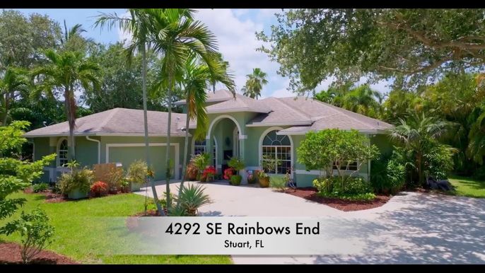 Attached, Exterior, Facade, Ranch