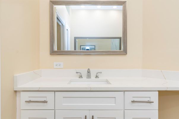 Bathroom, Interior, Tile Countertops