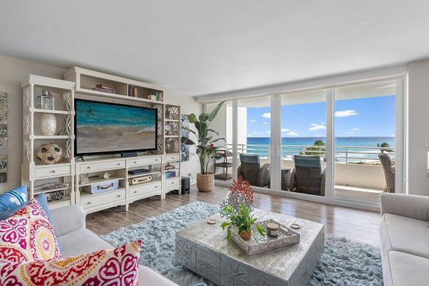 Interior, Living room, Water, Wood Texture Flooring