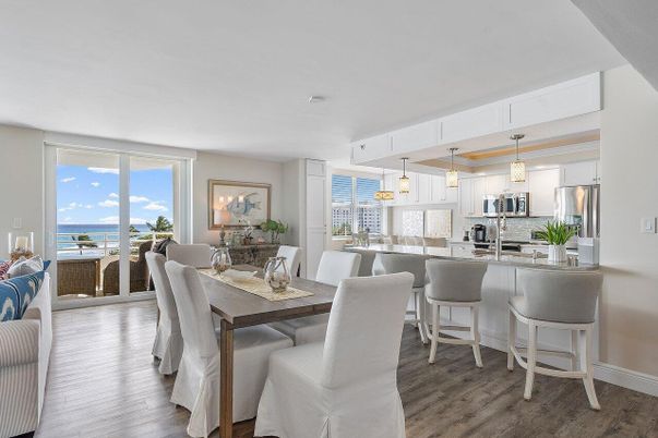 Dining room, Interior, Kitchen, Pendant Lights, Stainless Steel Appliances, Water, Wood Texture Flooring