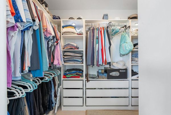 Interior, Walk-in Closets