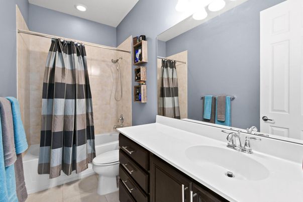 Bathroom, Interior, Recessed Lighting