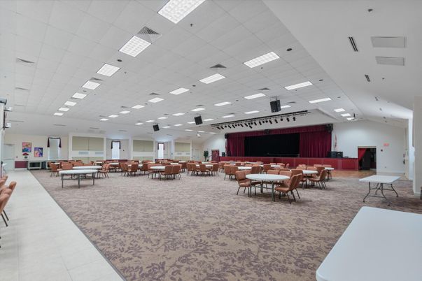 Dining room, Interior, Recessed Lighting