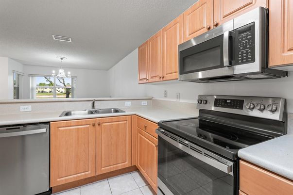 Chandelier, Interior, Kitchen, Stainless Steel Appliances