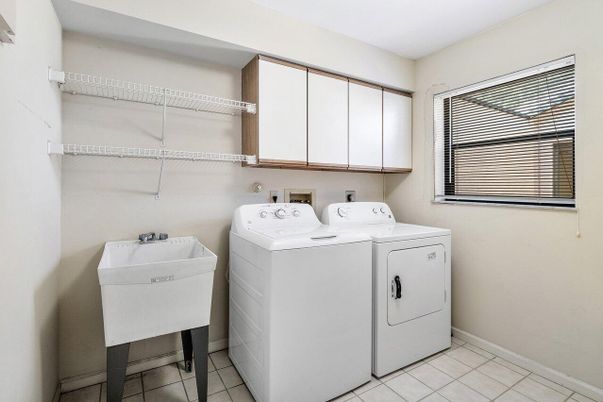 Interior, Washer