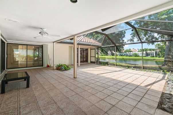 Glass Ceilings, Interior, Sun Room, Water