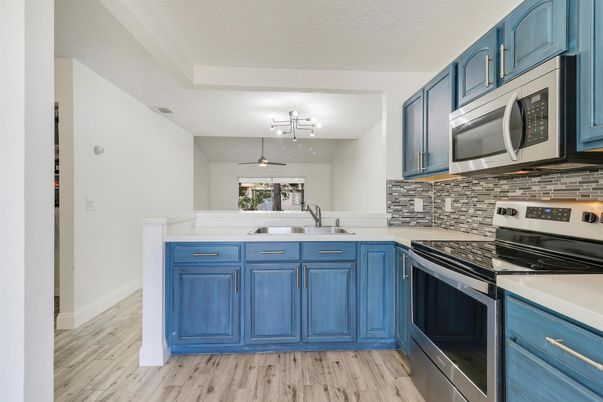 Interior, Kitchen, Stainless Steel Appliances, Wood Texture Flooring