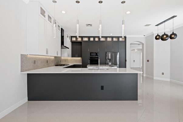 Interior, Kitchen, Pendant Lights, Recessed Lighting, Stainless Steel Appliances